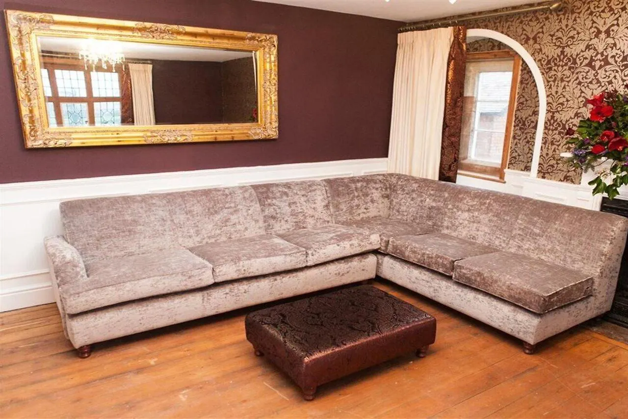 Dodleston Manor Villa Chester 0*,  United Kingdom