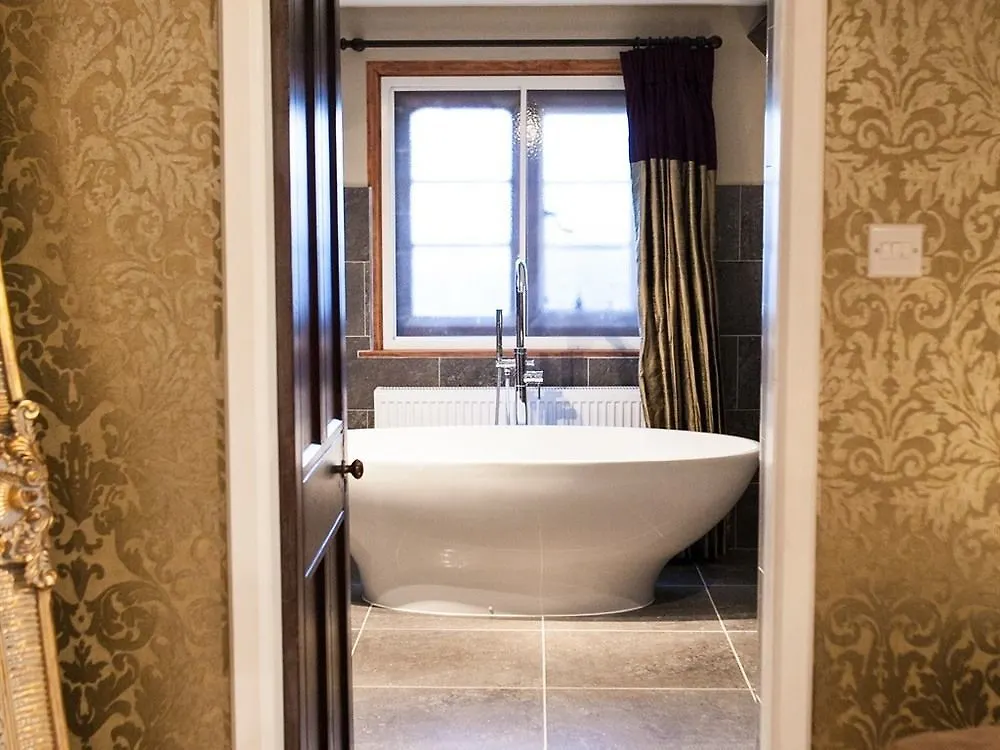 Dodleston Manor Villa Chester